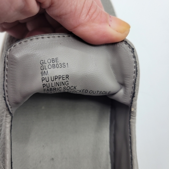 Steve Madden slip on quilted leather upper size 9M - Picture 9 of 13